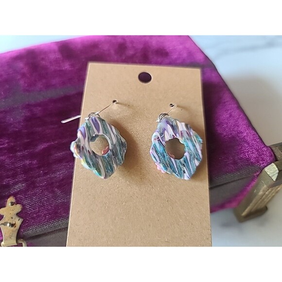 Polymer Clay Floral Dangling Pierced Earrings New - Picture 3 of 10